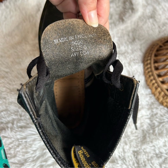 Dr. Martens Eight Eye - Picture 7 of 9